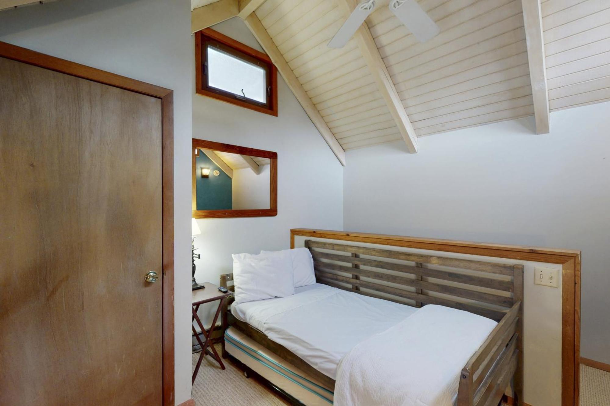 Jeffrey Lane Condos Thayerville Chambre photo