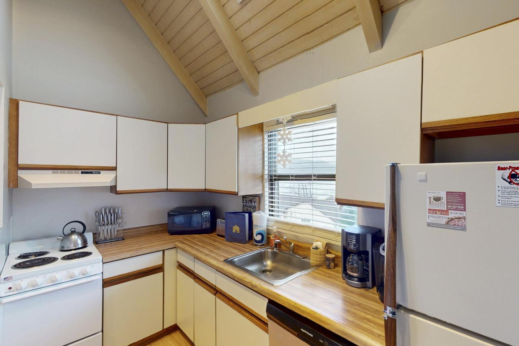 Jeffrey Lane Condos Thayerville Chambre photo